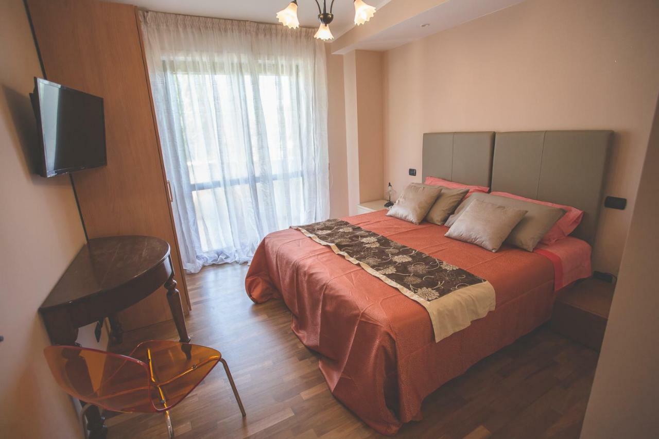 Villa Malu Città Sant'Angelo Buitenkant foto